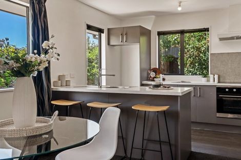 Photo of property in 2/65 Kuaka Crescent, Bromley, Christchurch, 8062