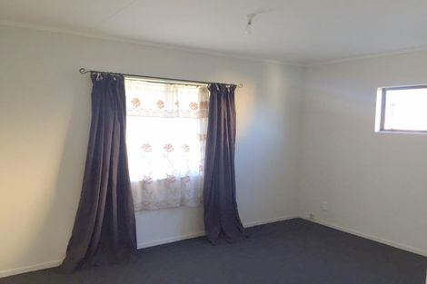 Photo of property in 84 Maplesden Drive, Clendon Park, Auckland, 2103
