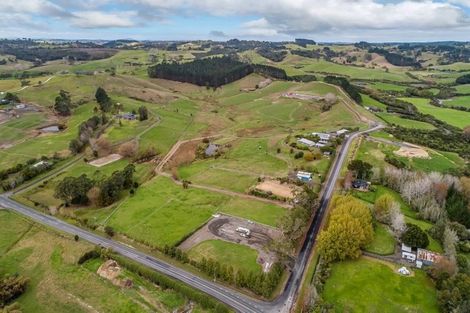 Photo of property in 25 Hull Road, Waitoki, Kaukapakapa, 0871