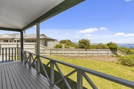 Photo of property in 16a Jasmine Grove, Maungaraki, Lower Hutt, 5010