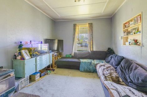 Photo of property in 60 Sydney Street, Takapau, 4203