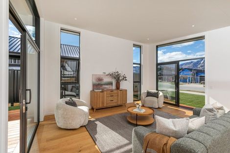 Photo of property in 7 Barton Street, Lake Hawea, 9382