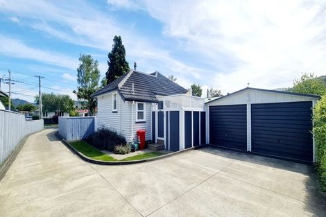 Photo of property in 32 Rimutaka Street, Trentham, Upper Hutt, 5018