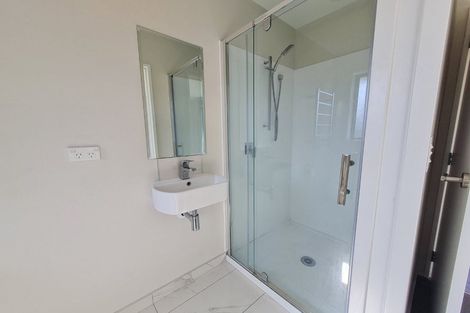 Photo of property in 2 Tika Street, Riccarton, Christchurch, 8041