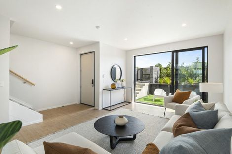 Photo of property in 61 Bearing Parade, Long Bay, Auckland, 0630