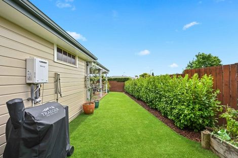 Photo of property in 1 Windermere Rise, Rototuna, Hamilton, 3210