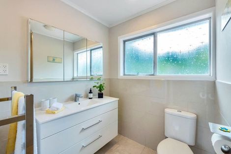 Photo of property in 111 Monarch Avenue, Hillcrest, Auckland, 0627
