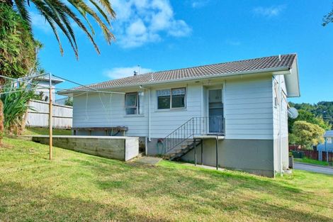 Photo of property in 13 Spinella Drive, Bayview, Auckland, 0629