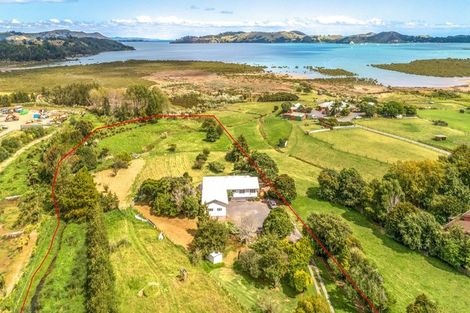 Photo of property in 860 Tiki Sh25 Road, Coromandel, 3506