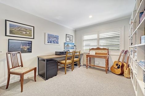 Photo of property in 123 Lisland Drive, Kinloch, Taupo, 3377