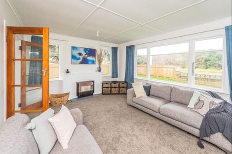 Photo of property in 9a Bamber Street, Castlecliff, Whanganui, 4501