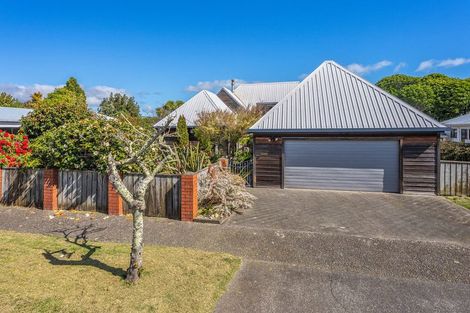 Photo of property in 35 Oriwa Crescent, Otaki, 5512