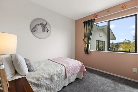 Photo of property in 1/92 Deep Creek Road, Torbay, Auckland, 0630