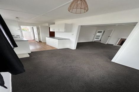 Photo of property in 1319 High Street, Taita, Lower Hutt, 5011