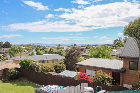 Photo of property in 30 Leven Street, South Hill, Oamaru, 9400