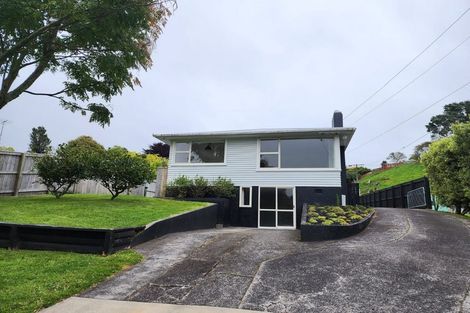 Photo of property in 132 Huatoki Street, Frankleigh Park, New Plymouth, 4310