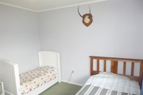 Photo of property in 86 Field Street, Silverstream, Upper Hutt, 5019