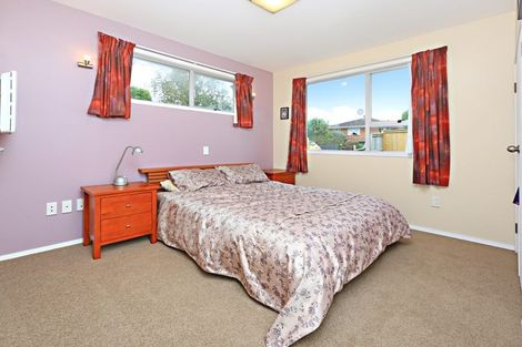 Photo of property in 146 Pigeon Mountain Road, Half Moon Bay, Auckland, 2012