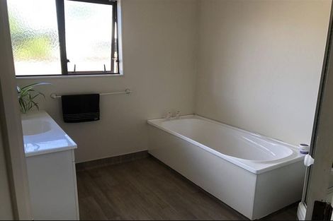 Photo of property in 17b Martin Avenue, Wakefield, 7025