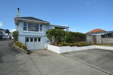 Photo of property in 203 Pakuranga Road, Pakuranga, Auckland, 2010