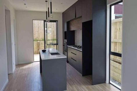 Photo of property in 17a Stanniland Street, Sunnyhills, Auckland, 2010