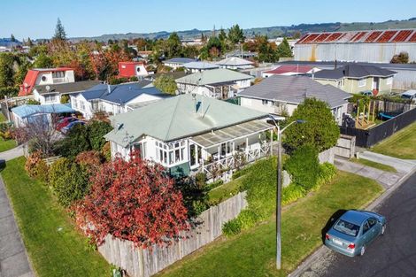 Photo of property in 33 Bidois Road, Fairy Springs, Rotorua, 3015