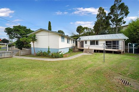 Photo of property in 22 Karaka Street, Helensville, 0800