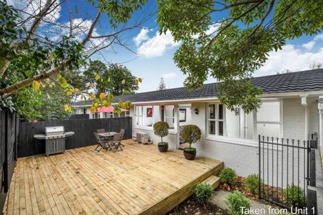 Photo of property in 3/8 Almond Place, Mount Wellington, Auckland, 1060