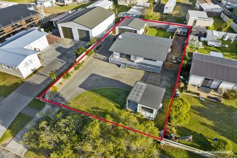 Photo of property in 111 Wattle Place, Whangamata, 3620