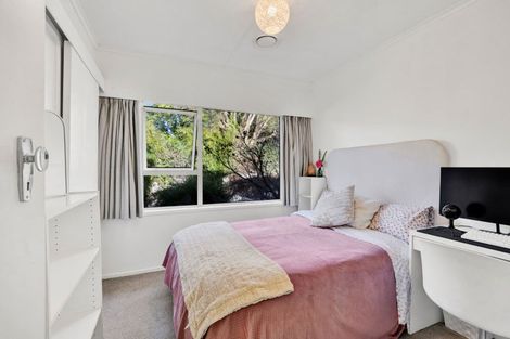 Photo of property in 27a Montana Place, Merrilands, New Plymouth, 4312