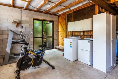 Photo of property in 14 Ingle Avenue, Waipahihi, Taupo, 3330