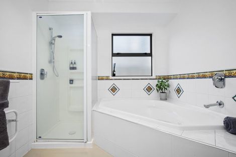 Photo of property in 18 Tonkin Place, Buckland, Pukekohe, 2677