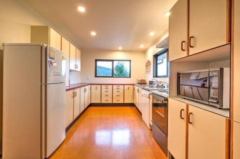 Photo of property in 97 Chalet Crescent, Hanmer Springs, 7334