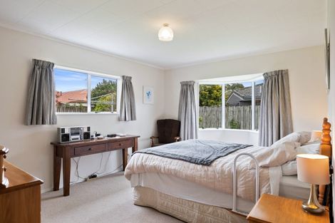 Photo of property in 16 Wright Grove, Levin, 5510