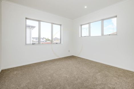 Photo of property in 39 Sunnyside Crescent, Papatoetoe, Auckland, 2025