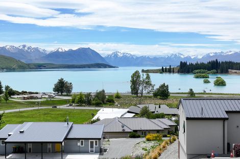Photo of property in 16 Rankin Rise, Lake Tekapo, 7999