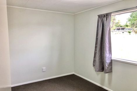 Photo of property in 1/7 Classic Grove, Bayview, Auckland, 0629