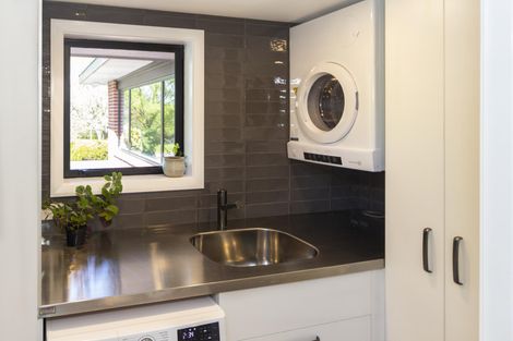 Photo of property in 2 Kelk Road, Waiareka Junction, Oamaru, 9401