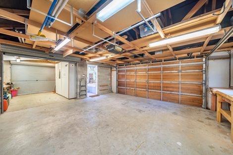 Photo of property in 297 Fergusson Drive, Heretaunga, Upper Hutt, 5018