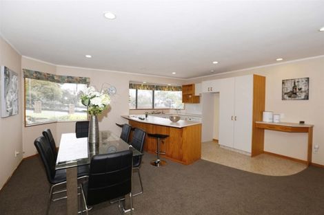 Photo of property in 22 Johnsview Terrace, Hillcrest, Hamilton, 3216