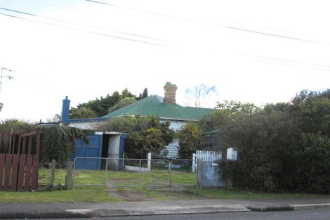 Photo of property in 1 Valentine Street, Papakura, 2110