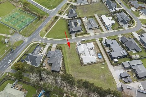 Photo of property in 6 Awanui Crescent, Matakana, 0985