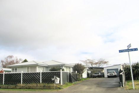 Photo of property in 73 Folkestone Drive, Flaxmere, Hastings, 4120