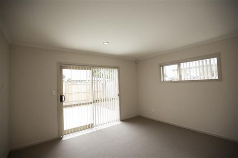Photo of property in 1 Charlotte Crescent, Dinsdale, Hamilton, 3204