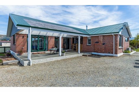 Photo of property in 37 Opie Street, Waimate, 7924