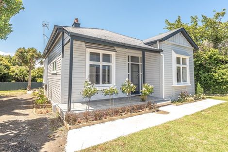 Photo of property in 18 Abbot Street, Gonville, Whanganui, 4501