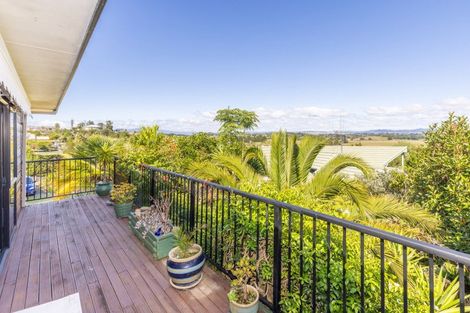 Photo of property in 26 Tironui Terrace, Western Heights, Hamilton, 3200