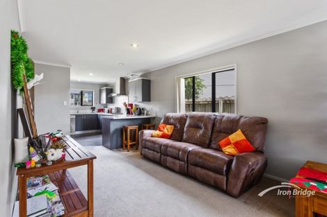 Photo of property in 9 Vicente Place, Oteha, Auckland, 0632