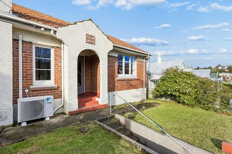 Photo of property in 35 Glenpark Avenue, Mornington, Dunedin, 9011