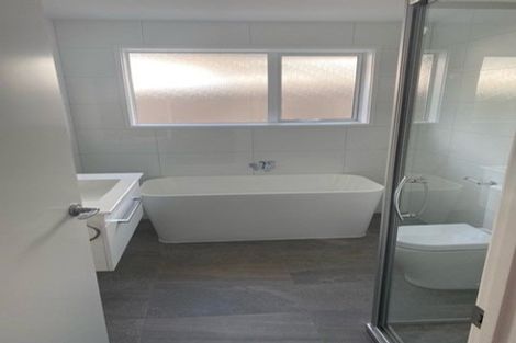 Photo of property in 53 Jack Lachlan Drive, Beachlands, Auckland, 2018